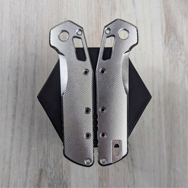 STOCKY GOAT - V2 - MM1 - Aluminum Scales / Stoned & Ceramic Coated (Compatible with Microtech Standard Issue (MSI))