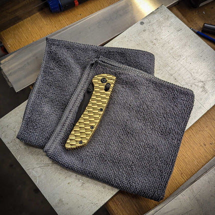 FLITZ - Microfiber Polishing Cloths (2 - Pack) - Original GOAT