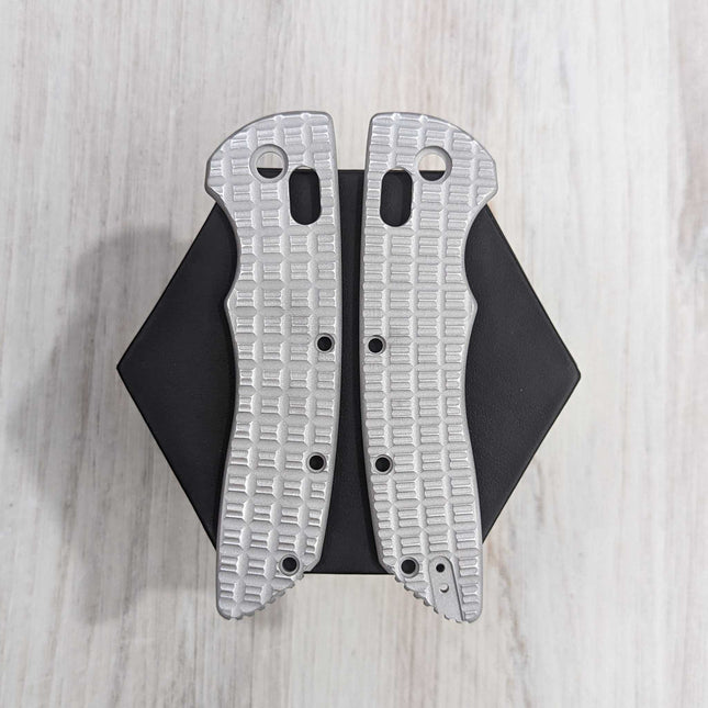STOCKY GOAT - Pineapple - Aluminum Scales / In the Buff (Compatible with Hogue Deka v2) - Original GOAT