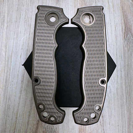 Gunstock - Linerless - Textured Titanium Scales (Compatible with Demko AD20 & AD20S)