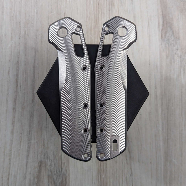 STOCKY GOAT - V2 - Drift - Titanium Scales / Lightweight  (Compatible with Microtech Standard Issue (MSI))