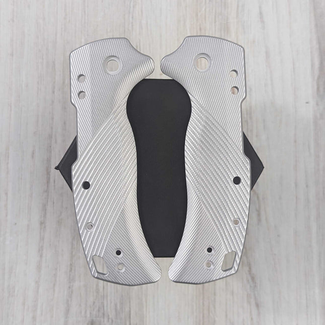 LINERLESS Aluminum Scales & Skiff Bearing Upgrade Bundle / In the Buff (Compatible with Cold Steel Engage - 3.5'' model) - Original GOAT