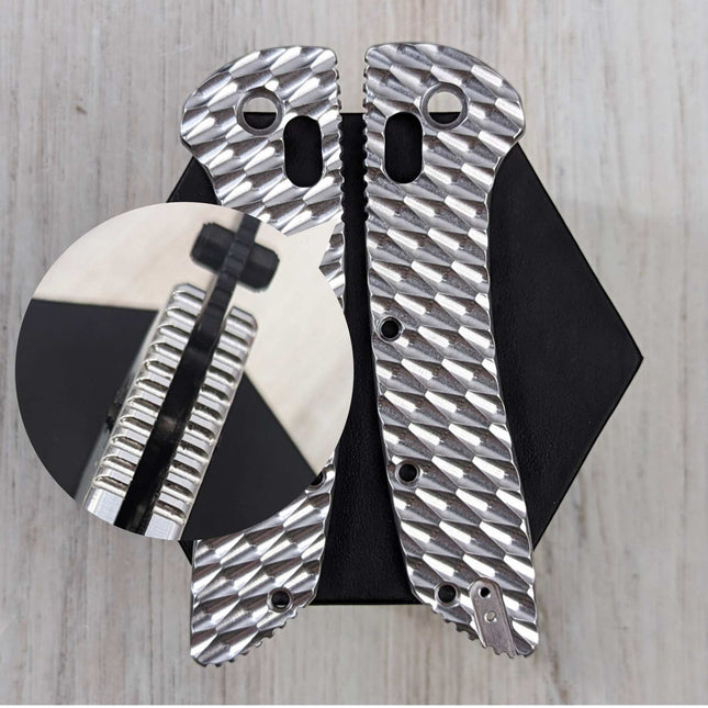 SKNY GOAT - Expanded - Aluminum Scales / Stoned (Compatible with Hogue Deka V2) - Original GOAT