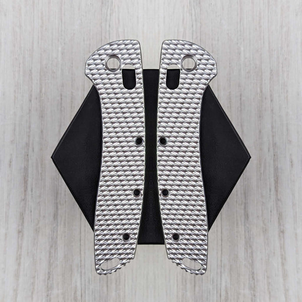 SKNY GOAT - XL - OG1 - Aluminum Scales / Stoned (Compatible with Hogue Deka V2)