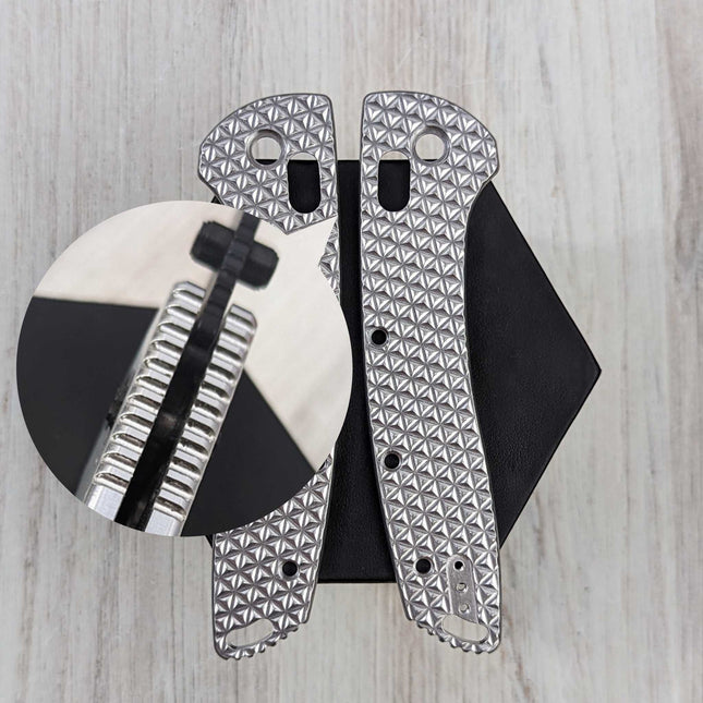 SKNY GOAT - XL - Sharktooth - Aluminum Scales / Stoned (Compatible with Hogue Deka V2) - Original GOAT