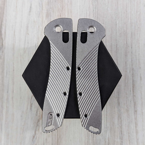 SKNY GOAT - XL - Wings - Aluminum Scales / Stoned (Compatible with Hogue Deka V2)