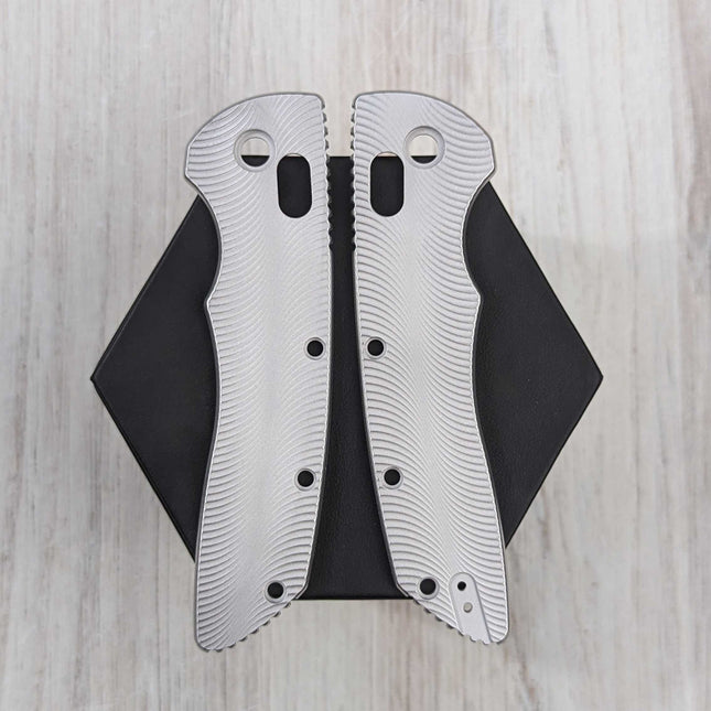 STOCKY GOAT - Drift - Aluminum Scales / In the Buff (Compatible with Hogue Deka v2)