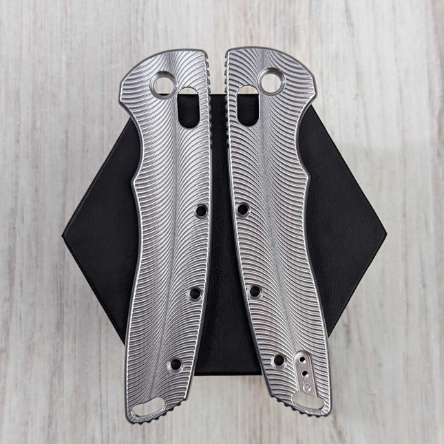 STOCKY GOAT - XL - Drift - Aluminum Scales / Stoned (Compatible with Hogue Deka v2)