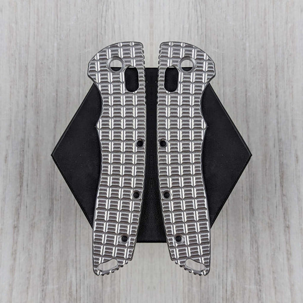 SKNY GOAT - XL - Pineapple - Aluminum Scales / Stoned (Compatible with Hogue Deka V2)