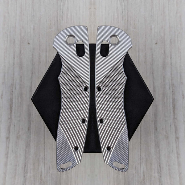 STOCKY GOAT - XL - Wings - Aluminum Scales / Stoned (Compatible with Hogue Deka v2)