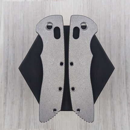 STOCKY GOAT - MM1 - Aluminum Scales / In the Buff (Compatible with Hogue Deka v2)