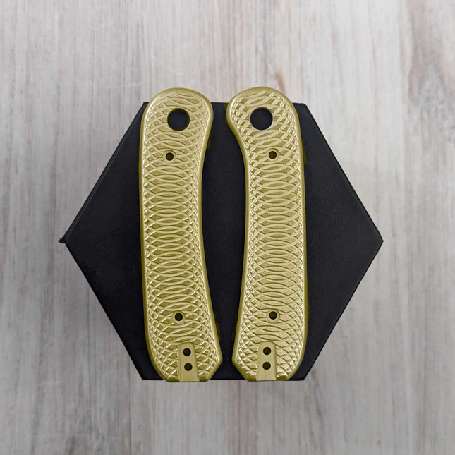 STOCKY GOAT - Brass Scales (Compatible with Knafs Co. Lander 1)