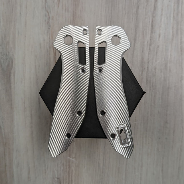 STOCKY GOAT - MM1 - Titanium Scales / Lightweight (Compatible with Microtech Stitch) - Original GOAT