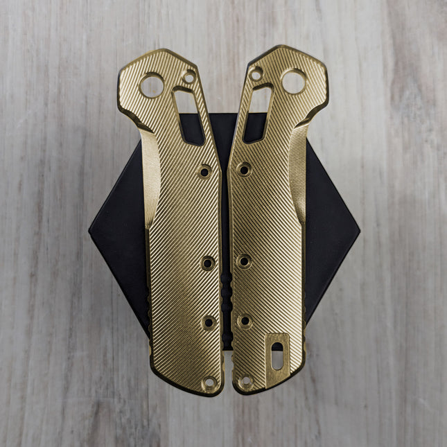 STOCKY GOAT - V2 - MM1 - Brass Scales (Compatible with Microtech Standard Issue (MSI))