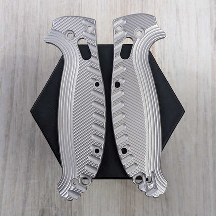 GOAT SHELL - Aluminum Clamshell - In the Buff  (Compatible with Spyderco Manix 2 LW)