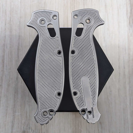 GOAT SHELL - Aluminum Clamshell - Stoned (Shadow) (Compatible with Spyderco Manix 2 LW) - Original GOAT