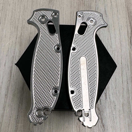 GOAT SHELL - Aluminum Clamshell - Stoned/Ceramic Coated  (Compatible with Spyderco Manix 2 LW)