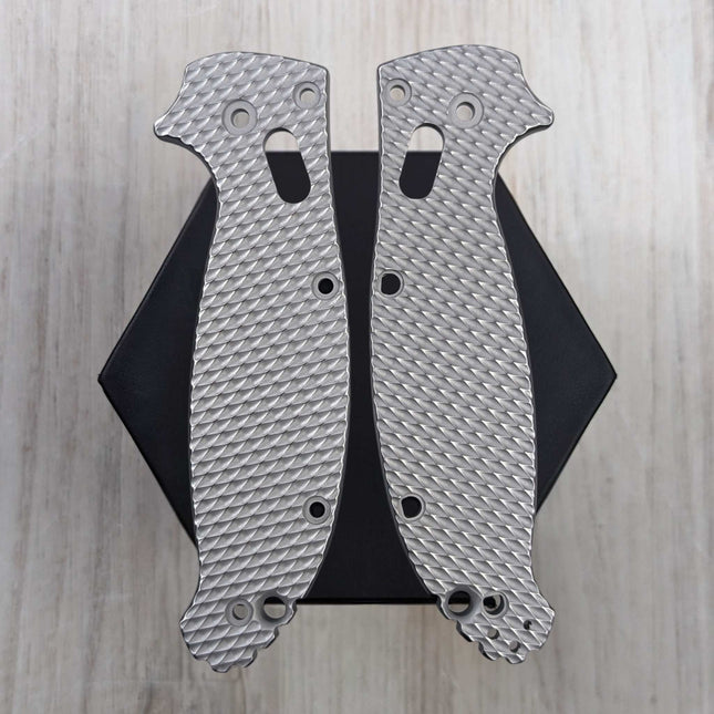 GOAT SHELL - Aluminum Clamshell - Stoned (Shadow) (Compatible with Spyderco Manix 2 LW) - Original GOAT