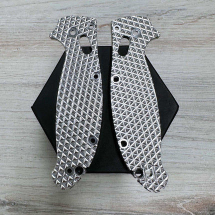 GOAT SHELL - Aluminum Clamshell (Compatible with Spyderco Manix 2 LW) - Original GOAT