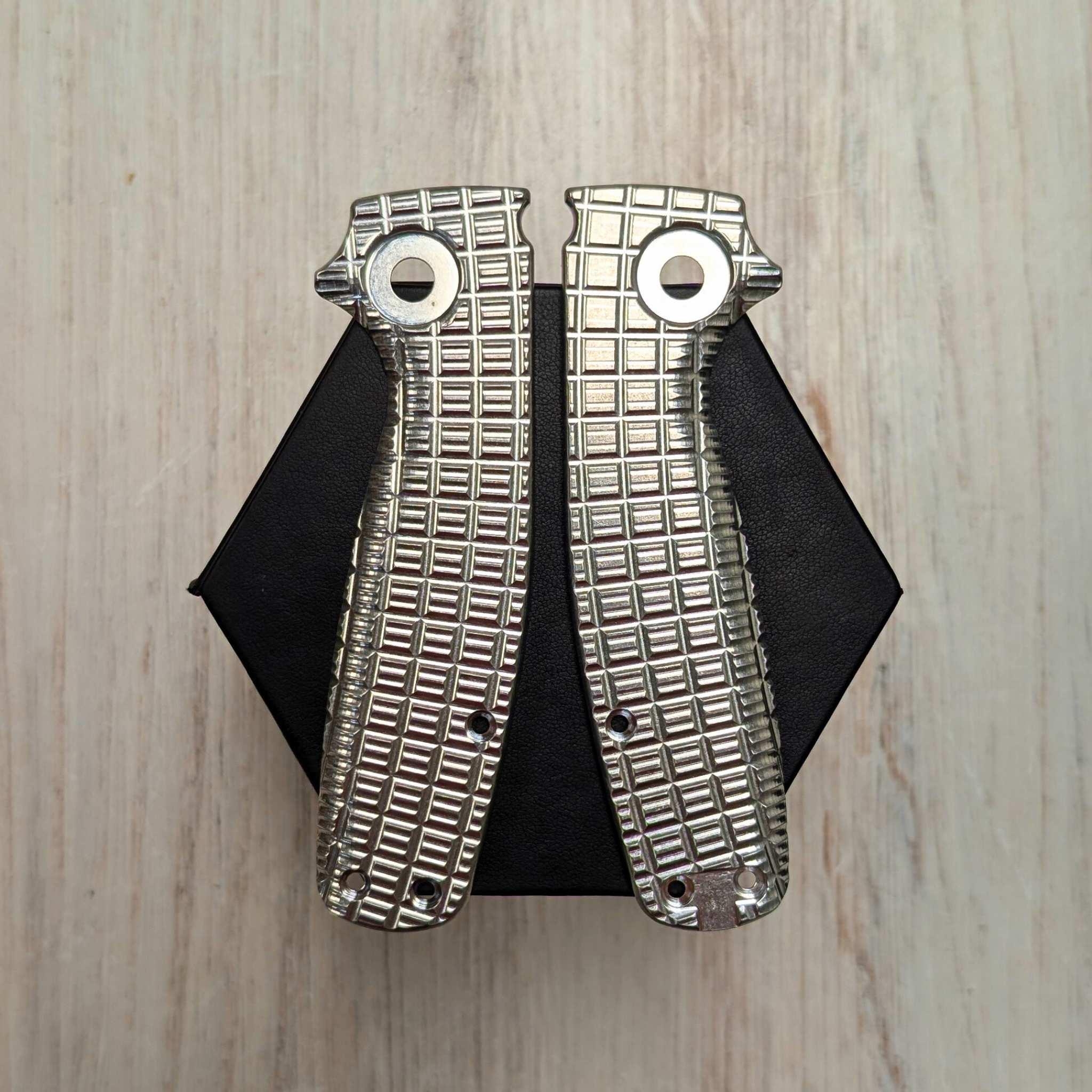 phat Images High Quality Grahic Replacement Scales for the SMALL PIVOT Demko Shark Cub®-GRN – Original GOAT