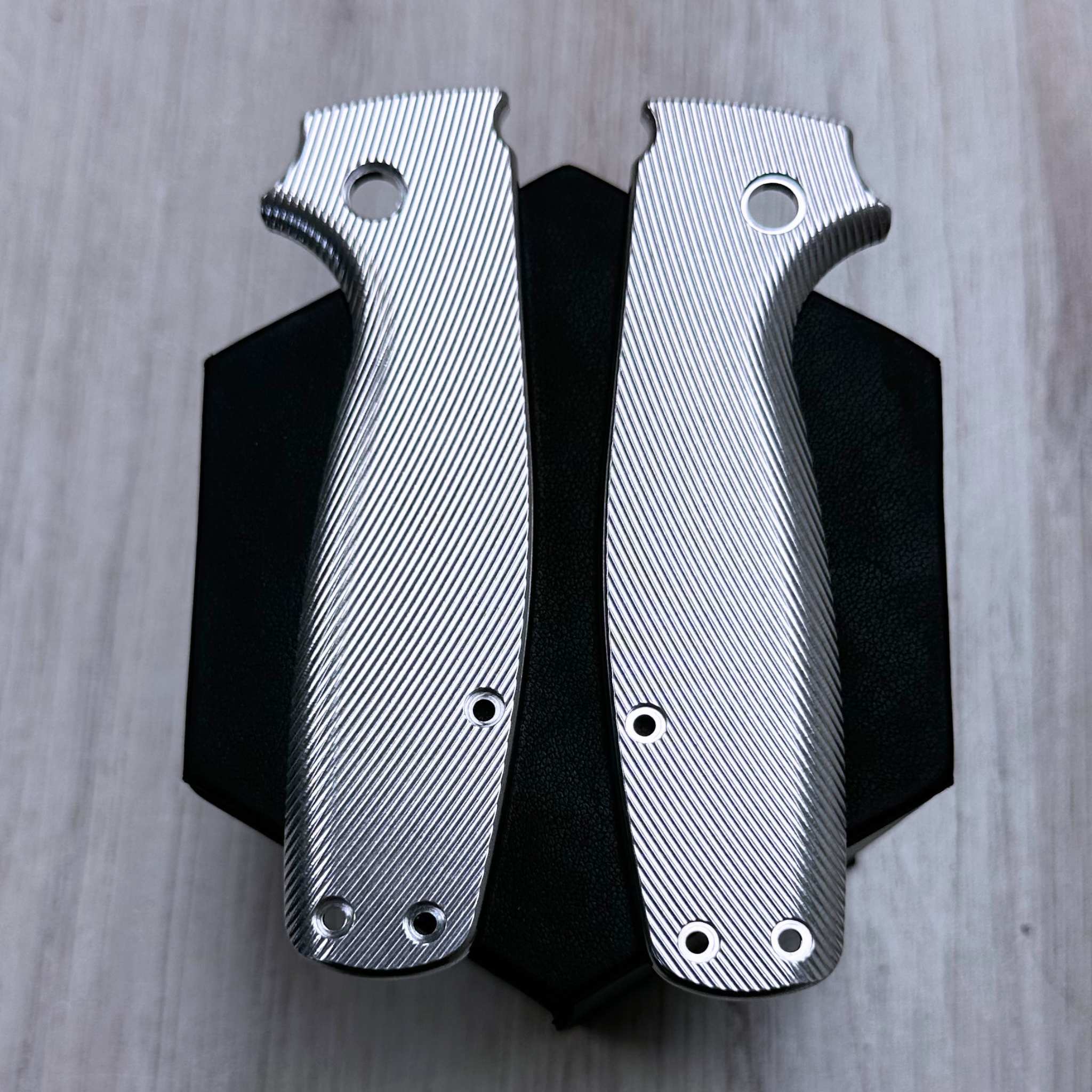 phat Images High Quality Grahic Replacement Scales for the SMALL PIVOT Demko Shark Cub®-GRN – Original GOAT