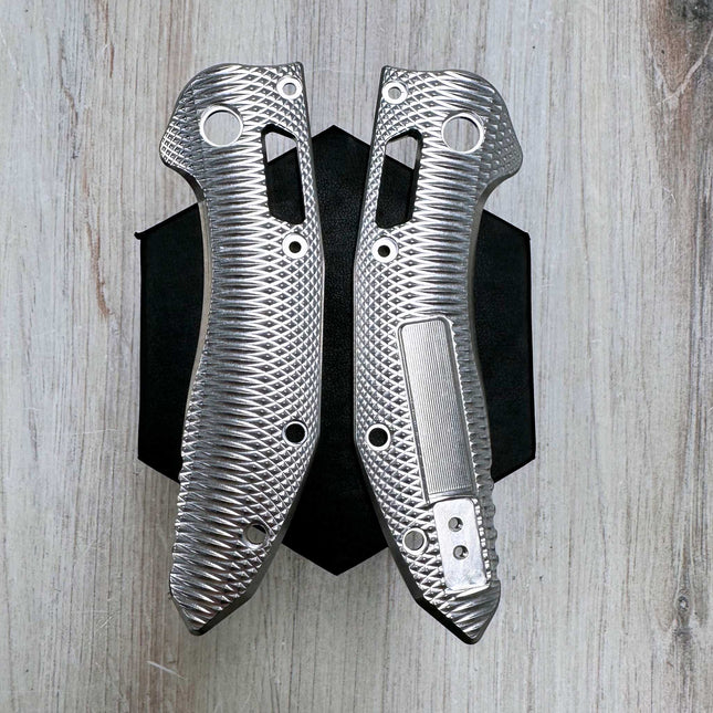 STOCKY GOAT - Sonic - Titanium Scales / Lightweight (Compatible with Microtech Stitch) - Original GOAT