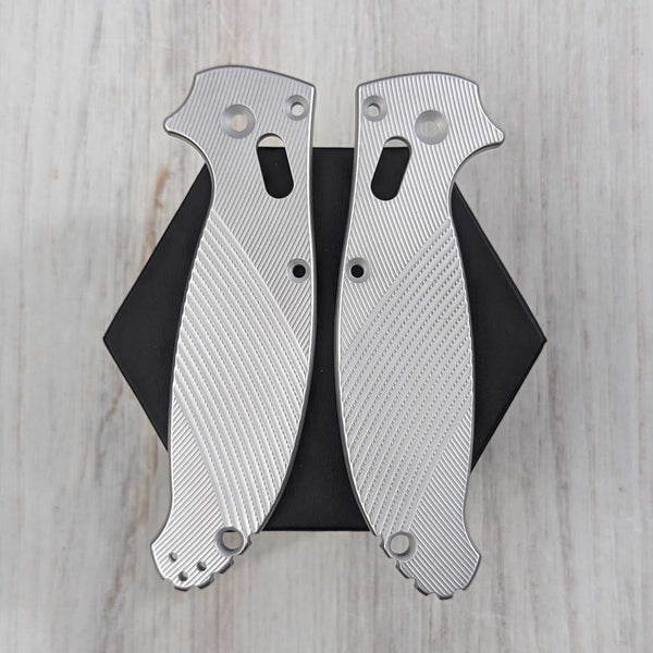 GOAT SHELL - Wings - Linerless Aluminum Clamshell - In the Buff / Ceramic Coated (Compatible with Spyderco Manix 2)