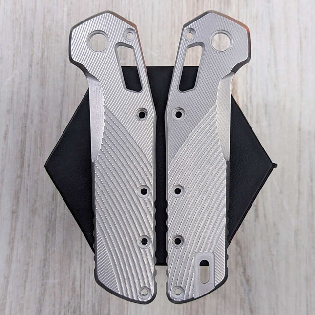 STOCKY GOAT - V2 - Wings - Aluminum Scales / In the Buff (Compatible with Microtech Standard Issue (MSI)) - Original GOAT