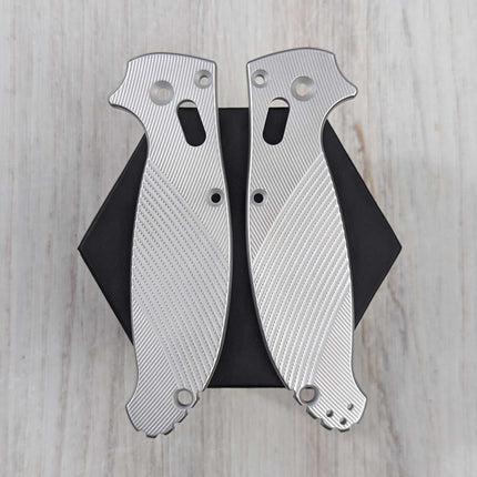 GOAT SHELL - Wings - Linerless Aluminum Clamshell - In the Buff (Compatible with Spyderco Manix 2)