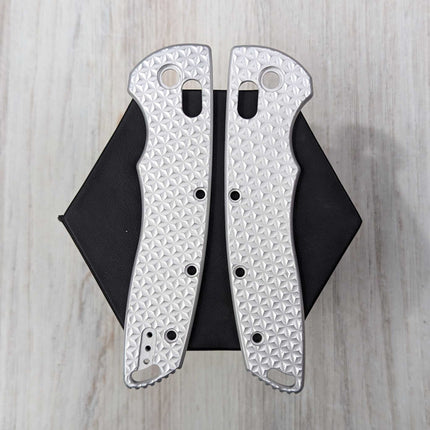 STOCKY GOAT - XL - Sharktooth - Aluminum Scales / In the Buff (Compatible with Hogue Deka v2)