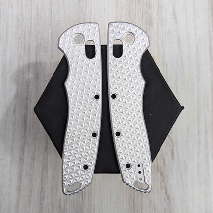 STOCKY GOAT - XL - Sharktooth - Aluminum Scales / In the Buff (Compatible with Hogue Deka v2)