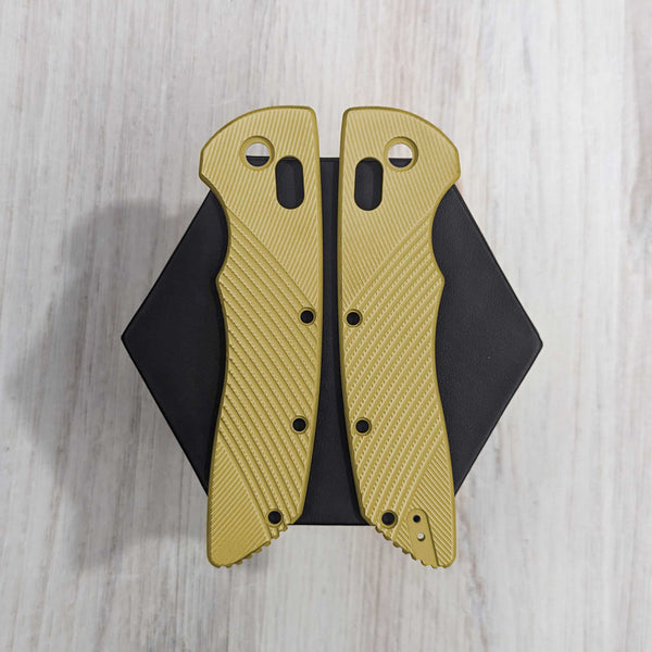 STOCKY GOAT - Brass Scales (Compatible with Hogue Deka V2)
