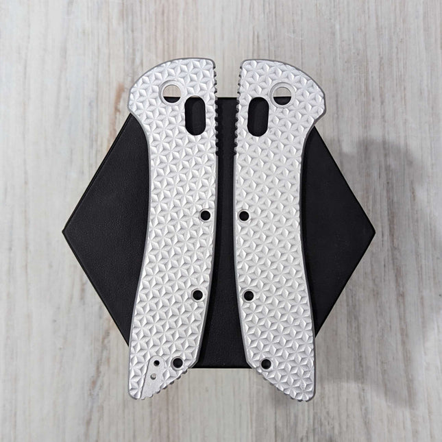 RETIRED - SKNY GOAT - Sharktooth - Aluminum Scales / In the Buff (Compatible with Hogue Deka V2) - Original GOAT