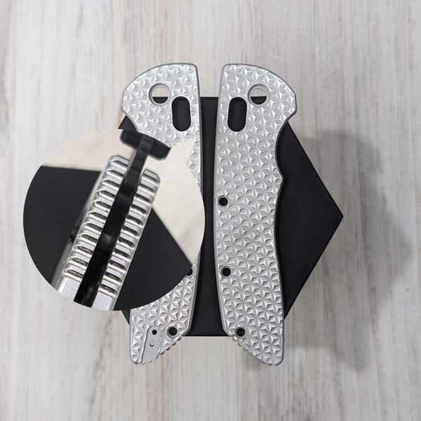 STOCKY GOAT - Sharktooth - Aluminum Scales / In the Buff (Compatible with Hogue Deka v2)