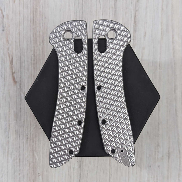 SKNY GOAT - Sharktooth - Aluminum Scales / Stoned (Compatible with Hogue Deka V2)