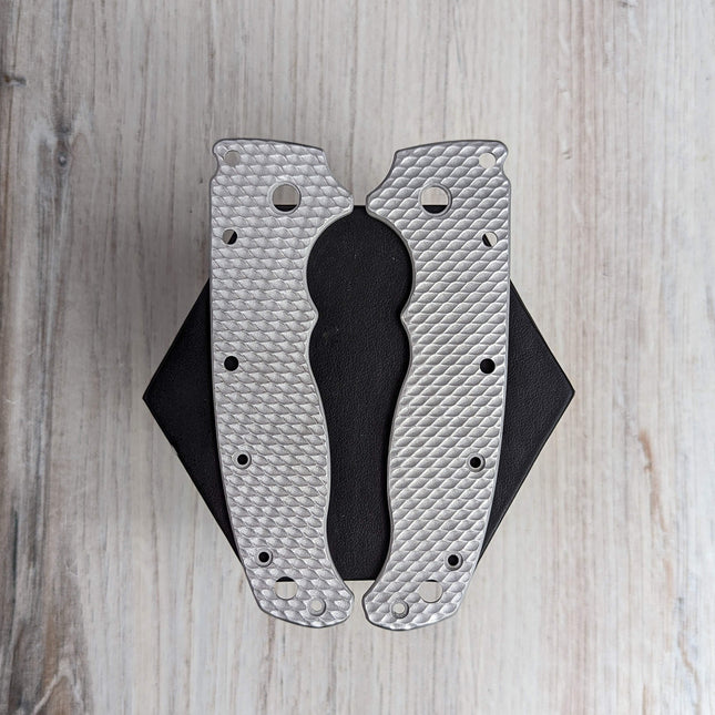 STOCKY GOAT - SMALL PIVOT - Aluminum Scales / In the Buff (Compatible with Demko AD20.5) - Original GOAT