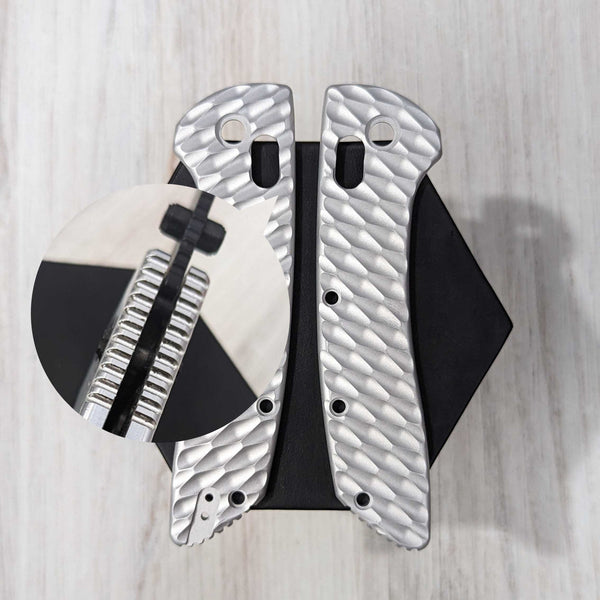 SKNY GOAT - Expanded - Aluminum Scales / In the Buff (Compatible with Hogue Deka V2)