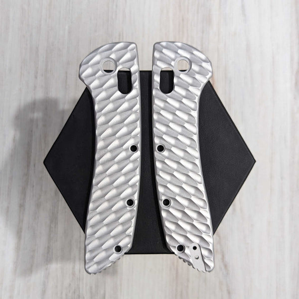 SKNY GOAT - Expanded - Aluminum Scales / In the Buff (Compatible with Hogue Deka V2)