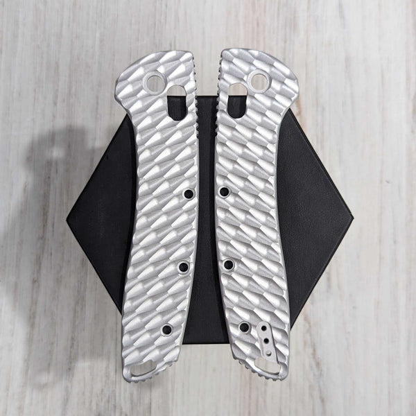 SKNY GOAT - XL - Expanded - Aluminum Scales / In the Buff (Compatible with Hogue Deka V2)